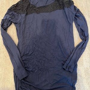 Old Navy Maternity Navy Top with Lace Detail